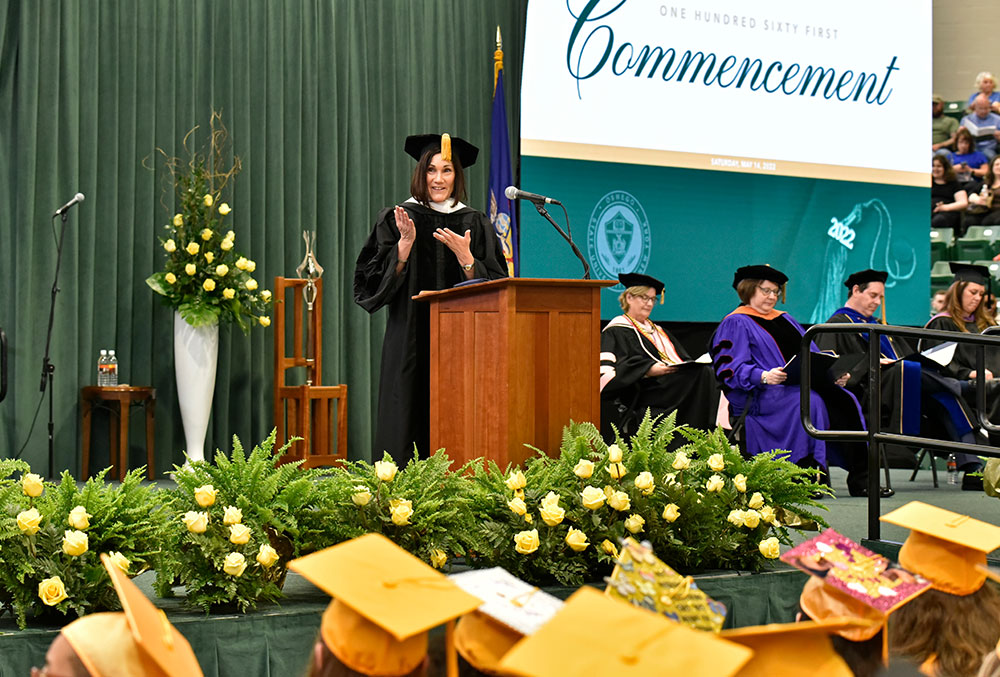Susannah Schaefer speaking at SUNY Oswego upon being presented her honorary doctorate