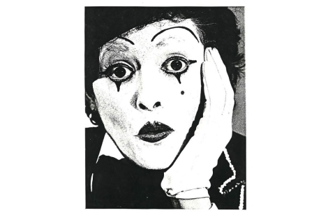 Linette Burton as a mime