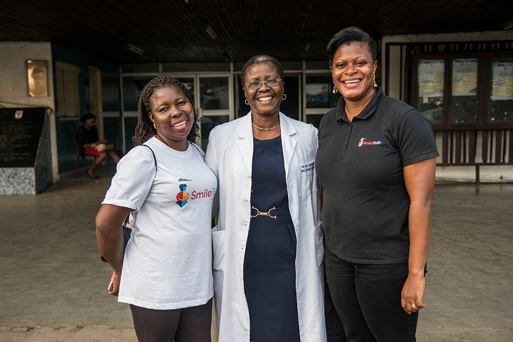 Professor Ogunlewe with Smile Train staff