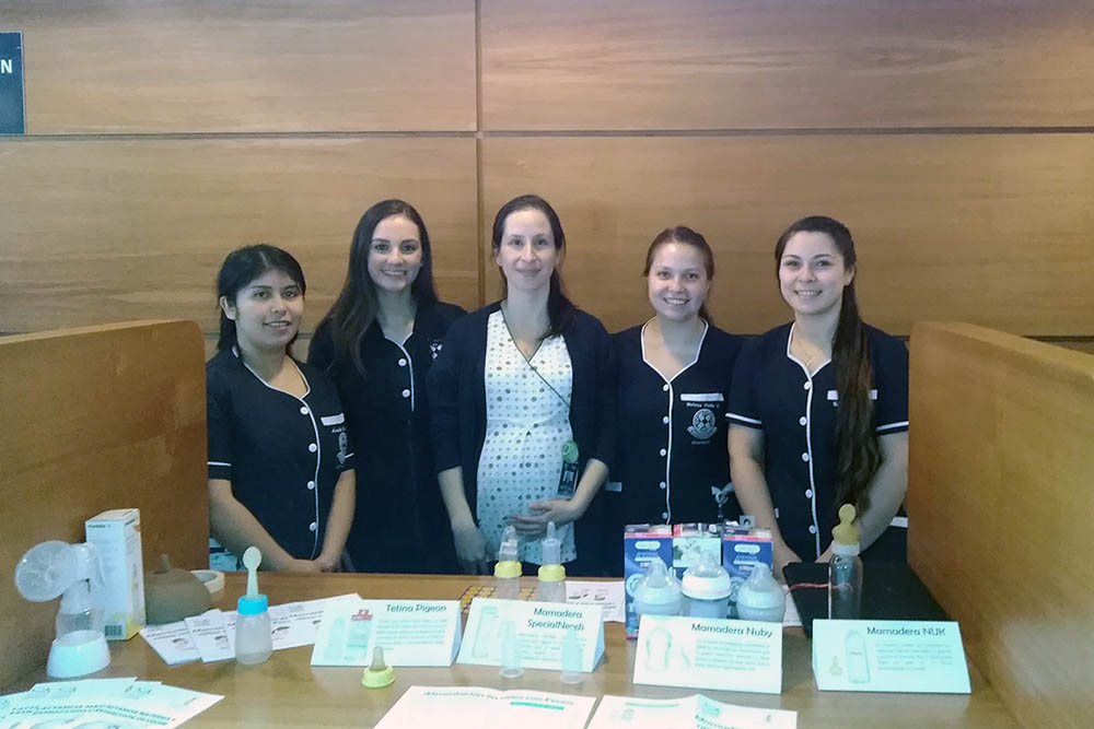 Lisette with a group of nurses