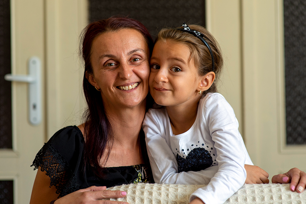 Kristiyana with her mother Aleksandra