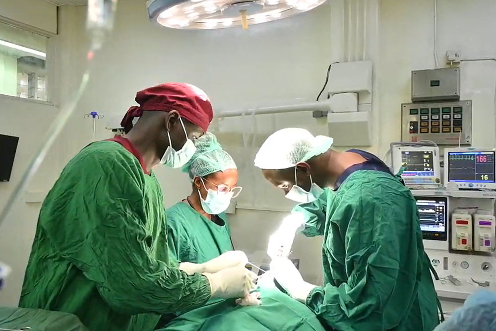 Smile Train fellows in Kenya performing a cleft surgery