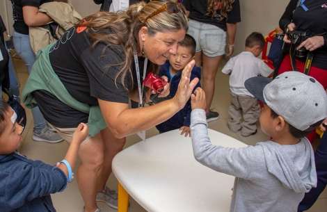 Dana meets Smile Train patients in Mexico