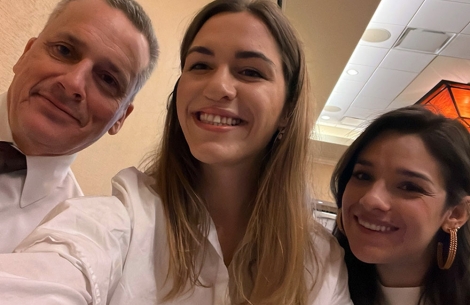 Smile Train participants take a selfie at the 79th annual ACPA Annual Meeting