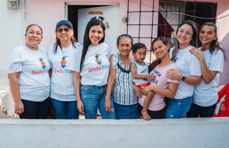 Journey of Smiles participating with patient and mother