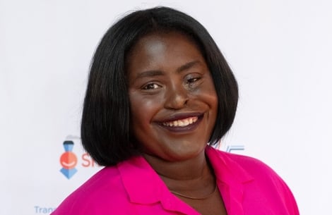 Iva Ballou headshot