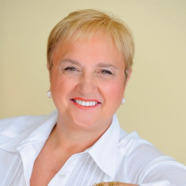 Lidia Bastianich headshot