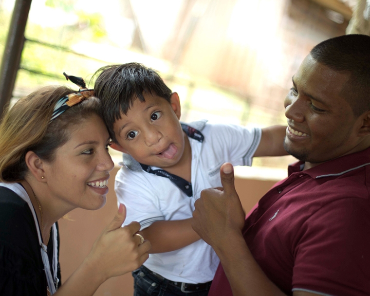 Elifeleth with parents