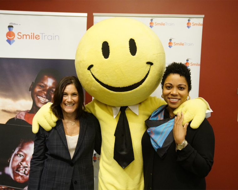 Smiley Face smiling with Susannah Schaefer and Erania Brackett