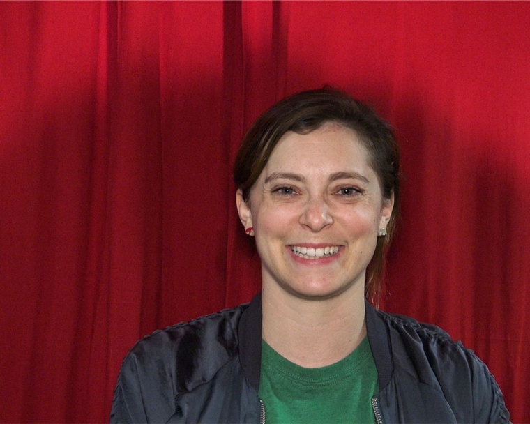 Rachel Bloom smiling at a past Pardcast-a-Thon