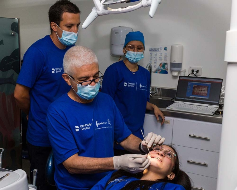 participants at the Dentsply Sirona training