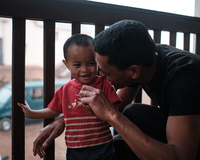 Eden with his father Heriniaina after cleft surgery